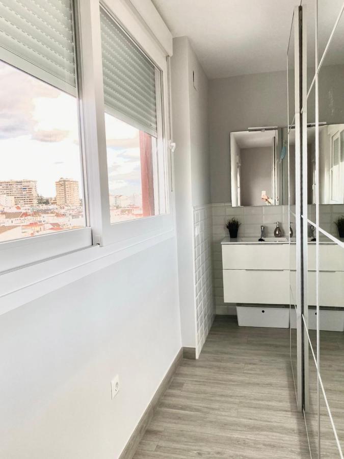 Luxury Attics Avenida Italia Parking Incluido Lägenhet Huelva Exteriör bild